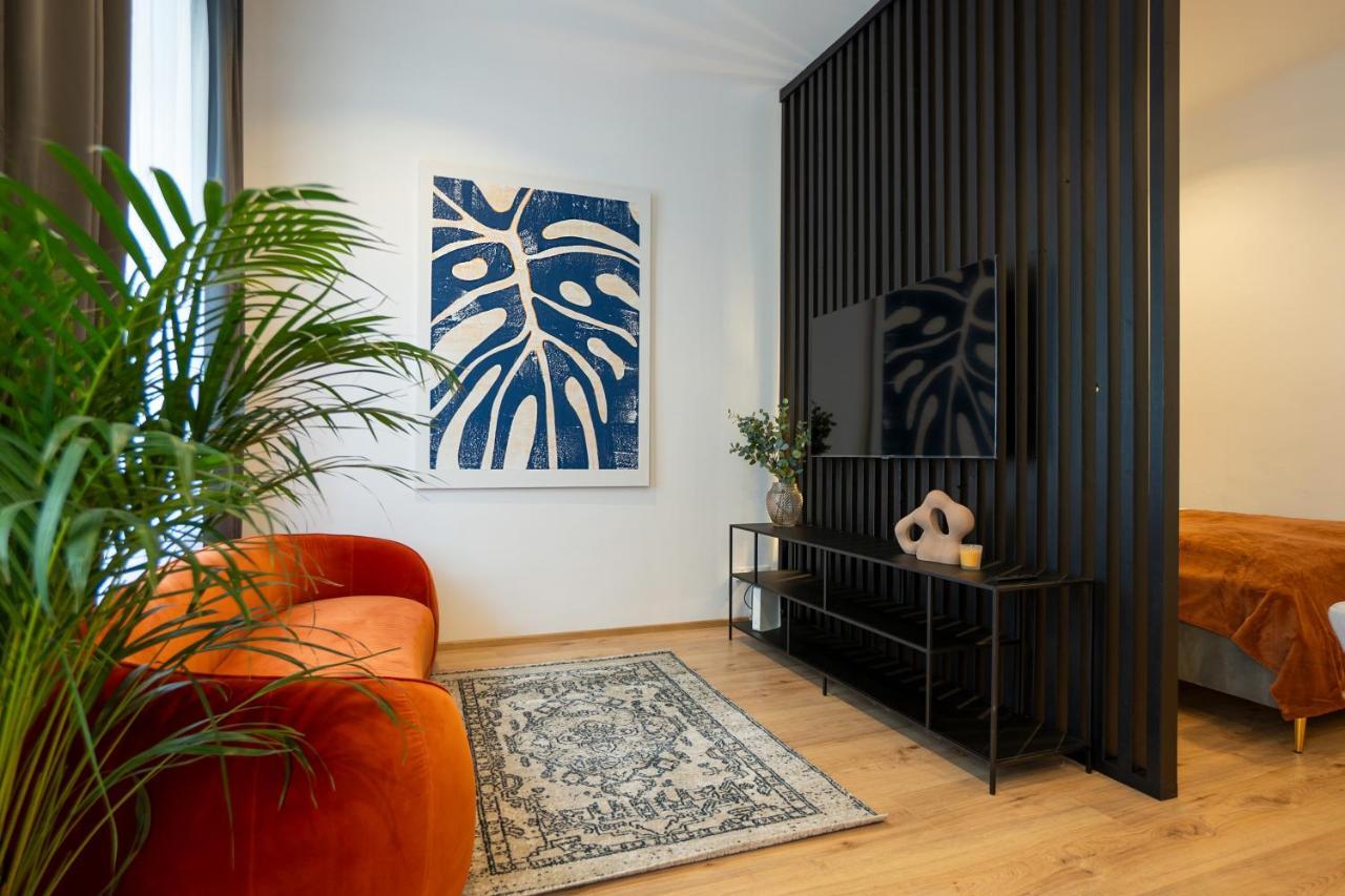 2-Rooms Apartment 10 Min Away From City Center Wien Eksteriør billede