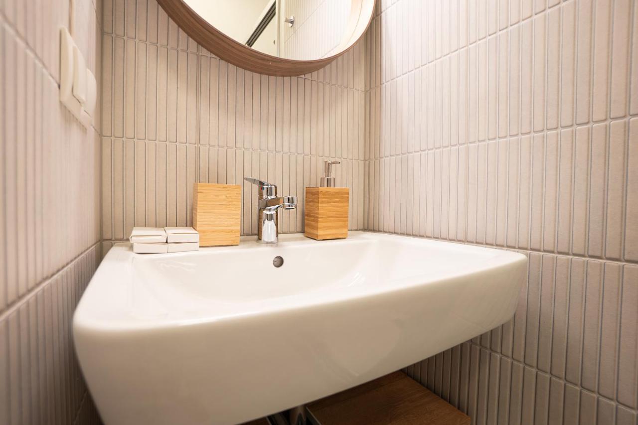 2-Rooms Apartment 10 Min Away From City Center Wien Eksteriør billede